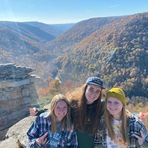 Meet your Posher, Colleen